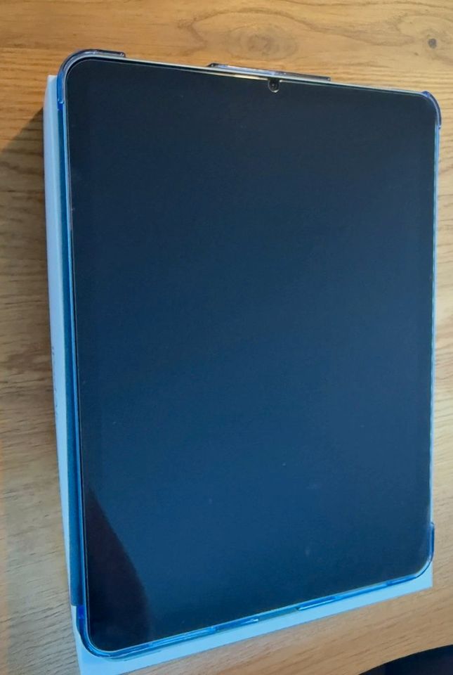 iPad Air 5. Generation · Blau – Originalfoto 6 von 11