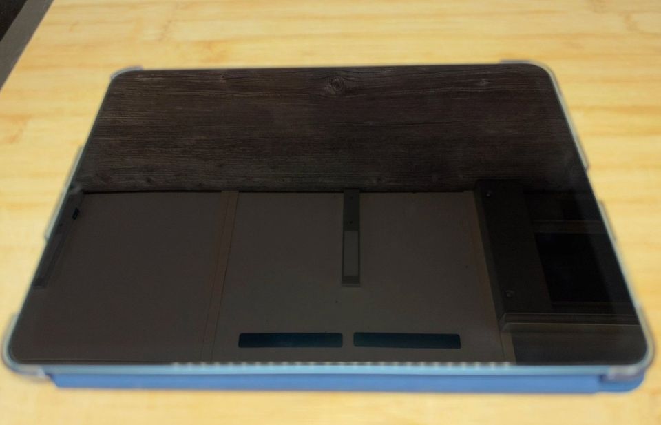 iPad Air 5. Generation · Blau – Originalfoto 8 von 11